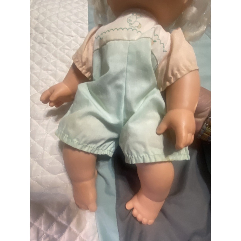 Vintage 1982 Kenner Strawberry Shortcake Friends Apricot Blow Kiss Baby Doll - Picture 8 of 8